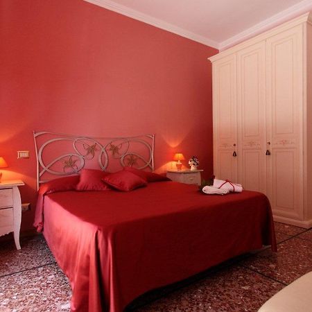 Miriam Guesthouse Roma Phòng bức ảnh