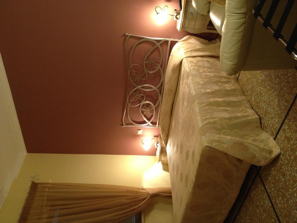 Miriam Guesthouse Roma Ngoại thất bức ảnh